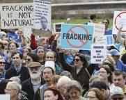 Read more about the article Governor Cuomo, who still has not issued a decision on whether fracking should be allowed in New York, is backing further away From the controversial gas drilling process in his economic development plans for the future